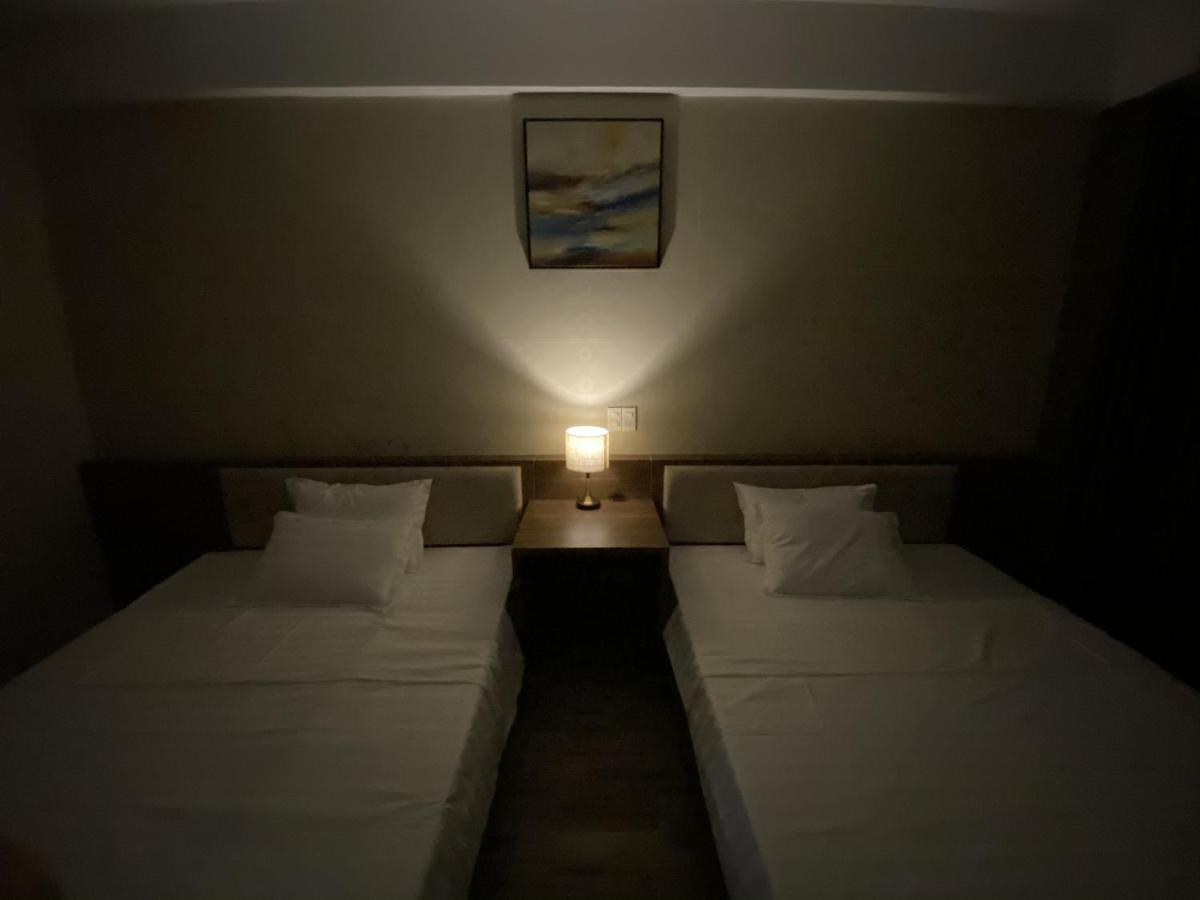 Phu Vinh Hotel เกื๋อหล่อ ภายนอก รูปภาพ